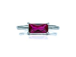 Anello pietra fucsia argento