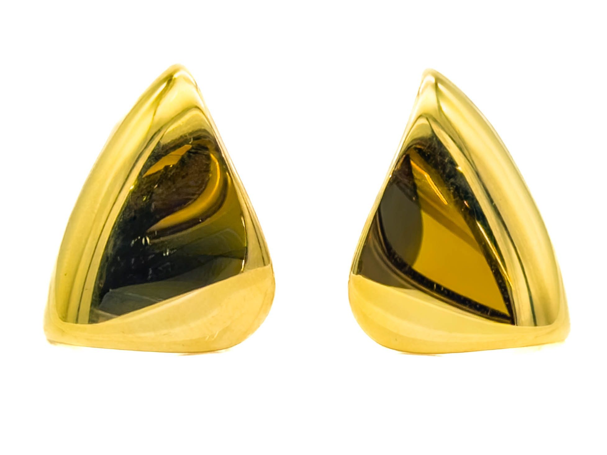 Orecchini triangle dorato